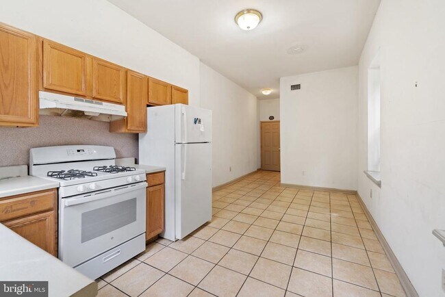 2116 N Carlisle St in Philadelphia, PA - Building Photo - Building Photo