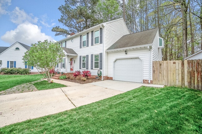 717 Hempstead Ct in Chesapeake, VA - Building Photo - Building Photo