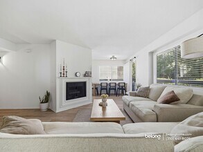 26914 Flo Ln, Unit 443 in Santa Clarita, CA - Building Photo - Building Photo