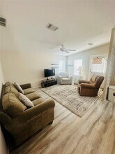 2305 Bay Dr in Bradenton, FL - Building Photo - Building Photo