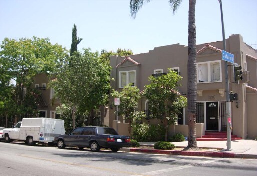 3002-3024 James M Wood Blvd in Los Angeles, CA - Foto de edificio - Building Photo