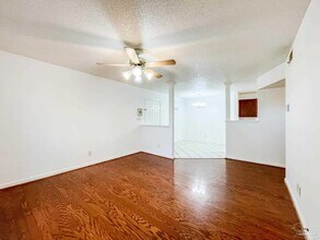 2303 W Michigan Ave in Pensacola, FL - Building Photo - Building Photo