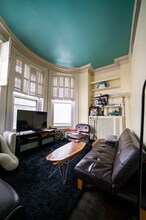 52 Fenway, Unit 2 in Boston, MA - Foto de edificio - Building Photo