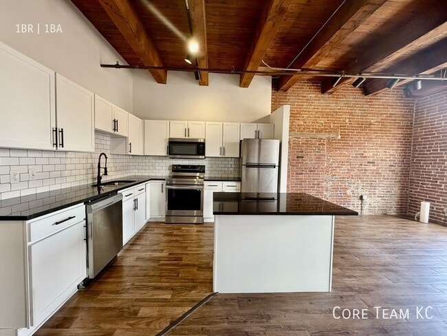 204 Walnut St in Kansas City, MO - Foto de edificio - Building Photo