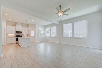 580 Longleaf Pine Dr in Montgomery, TX - Building Photo - Building Photo