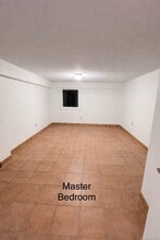 278 Mile Square Rd in Yonkers, NY - Building Photo - Building Photo