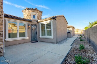 2284 E Desert Broom Pl in Chandler, AZ - Building Photo - Building Photo
