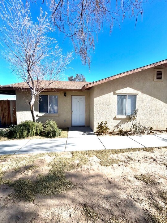 73871 S Slope Dr in Twentynine Palms, CA - Building Photo