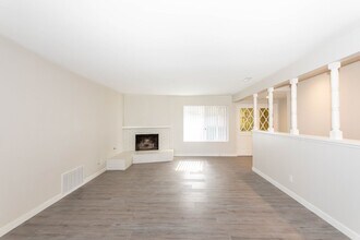 2701 Morning Glory Ln in Carlsbad, CA - Building Photo - Building Photo