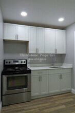 9021 Castle Blvd in Jacksonville, FL - Building Photo - Building Photo