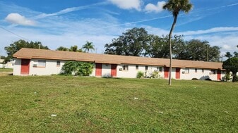 2222 W South St in Orlando, FL - Building Photo