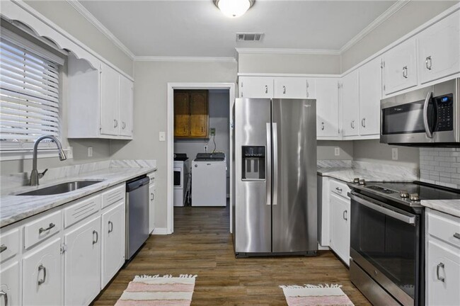 9381-9382 Burnt Tree Dr in Mobile, AL - Building Photo - Building Photo