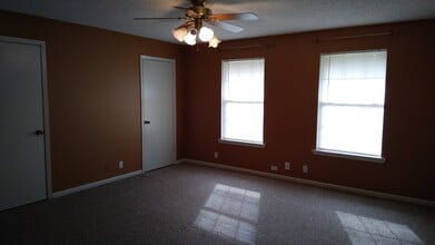 133 Janice Ln in Leesville, LA - Building Photo - Building Photo
