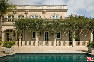 628 N Rodeo Dr in Beverly Hills, CA - Building Photo - Building Photo