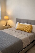 40402 Calle Real in Murrieta, CA - Building Photo - Building Photo