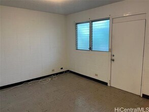 1475 Thurston Ave in Honolulu, HI - Building Photo - Building Photo