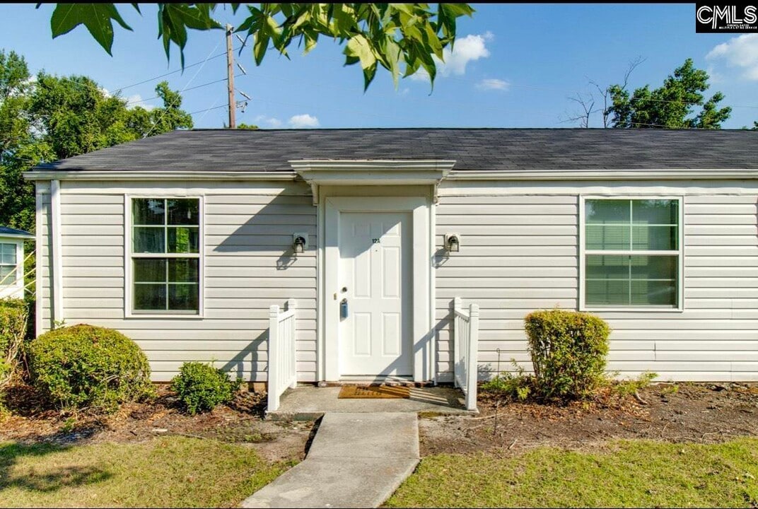 320 S Beltline Blvd in Columbia, SC - Building Photo