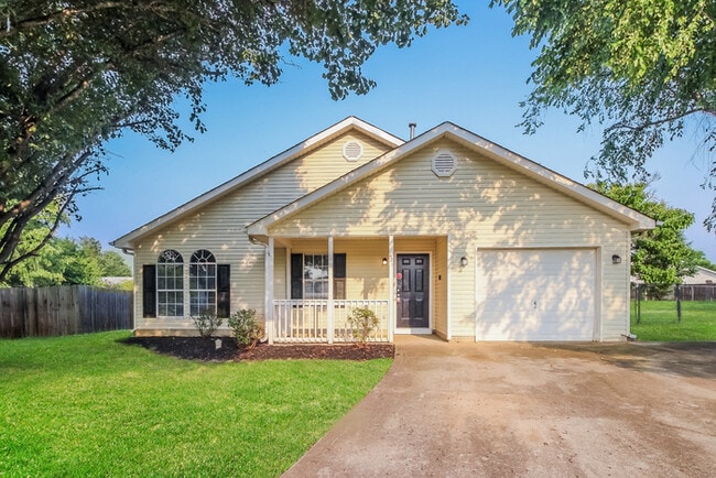 421 Raspberry Ln