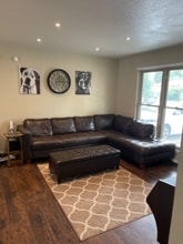 3352 S Holland Way in Lakewood, CO - Foto de edificio - Building Photo