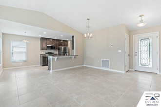 121 Laguna Forest Trail in Palm Coast, FL - Building Photo - Building Photo
