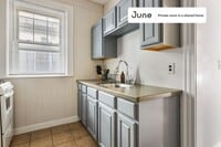 78 Glenville Ave photo'