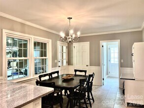 6840 Newhall Rd in Charlotte, NC - Building Photo - Building Photo