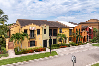 Paseo Fort Myers in Ft. Myers, FL - Building Photo - Building Photo