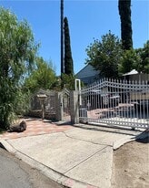 7660 Radford Ave in North Hollywood, CA - Building Photo