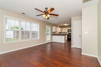 391 Greystone Pkwy in Hiram, GA - Building Photo - Building Photo
