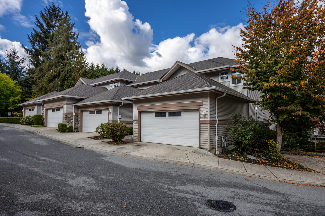 11860 River Rd in Surrey, BC - Building Photo