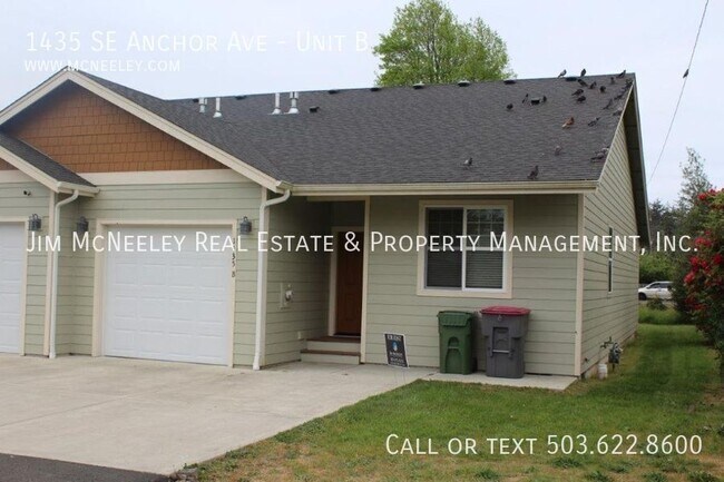 1435 SE Anchor Ave in Warrenton, OR - Building Photo - Building Photo
