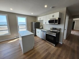 157 Adelaide St in Saint John, NB - Building Photo