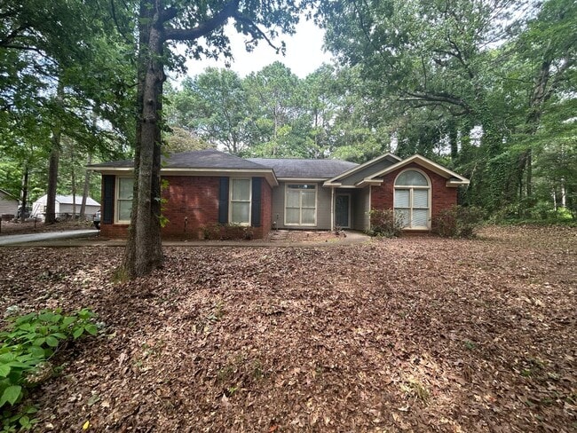property at 562 Evergreen Dr