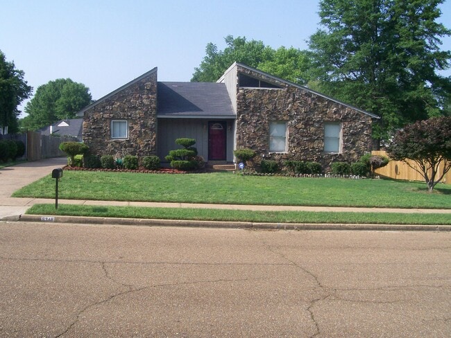 property at 6348 Ridgeline Dr