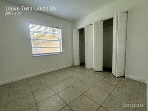 10046 Twin Lakes Dr in Coral Springs, FL - Building Photo - Building Photo