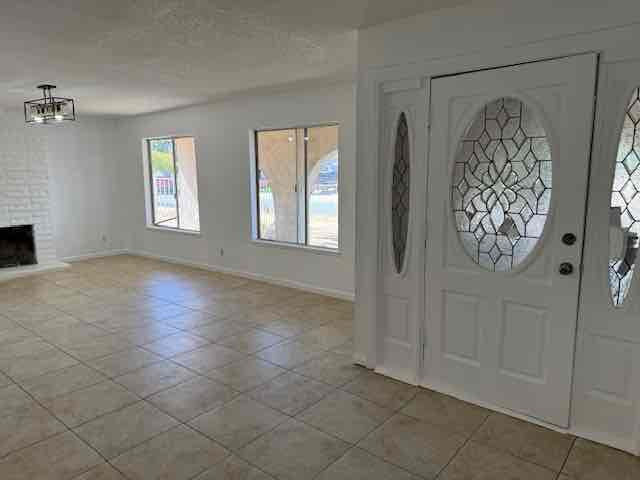 37754 26th St E in Palmdale, CA - Building Photo