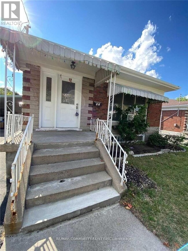 property at 52 Grassington Crescent