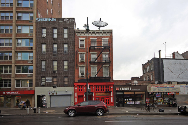 349 E 14th in New York, NY - Foto de edificio - Building Photo