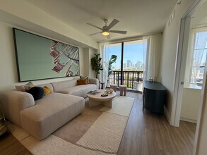 108 NW 27th St, Unit A2 in Miami, FL - Foto de edificio - Building Photo