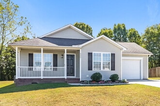 4525 Carol Ct in Concord, NC - Foto de edificio - Building Photo