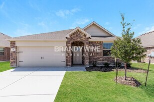 341 Wentworth Dr in Fate, TX - Building Photo