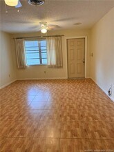 2417 NW Holiday Ct in Stuart, FL - Building Photo - Building Photo