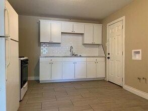 2115 29th St in Lubbock, TX - Building Photo - Building Photo