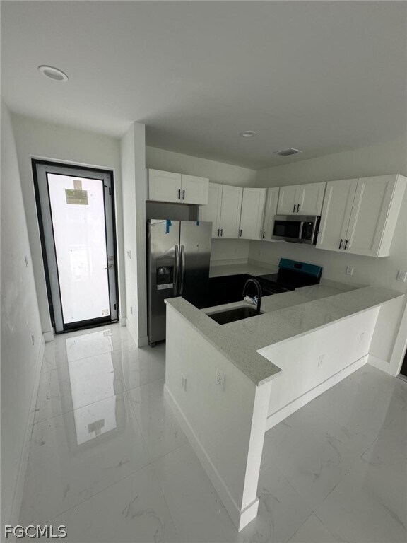 465 Petite Ave in Lehigh Acres, FL - Building Photo - Building Photo