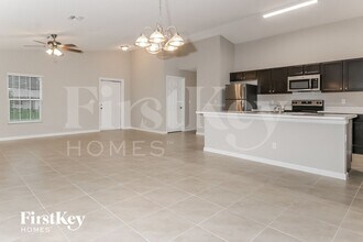 873 SW Saltonstall Terrace in Port St. Lucie, FL - Building Photo - Building Photo