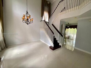 13851 SW 38th Ln in Miami, FL - Building Photo - Building Photo