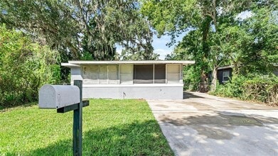100 4th St in Winter Haven, FL - Building Photo - Building Photo