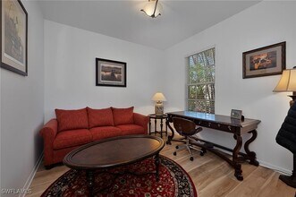 5005 Old Pond Dr in Naples, FL - Building Photo - Building Photo