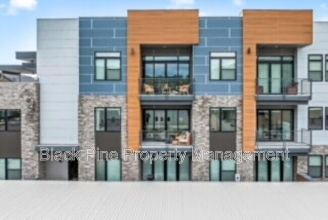 3850 E Haystack St in Boise, ID - Building Photo - Building Photo