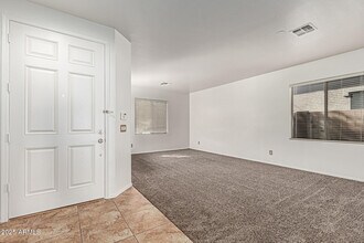 7341 N 72nd Ave in Glendale, AZ - Building Photo - Building Photo